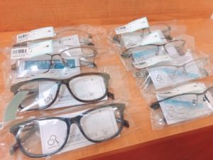 大きいサイズのメガネ大量入荷です 群馬 ブログ メガネのヒルマ 群馬県桐生市 メガネ 補聴器 サングラス